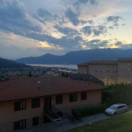 Hygge Holiday House Luino Exteriör bild